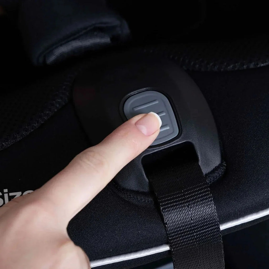 baby plus Vera Spin 360 Car Seat - Black