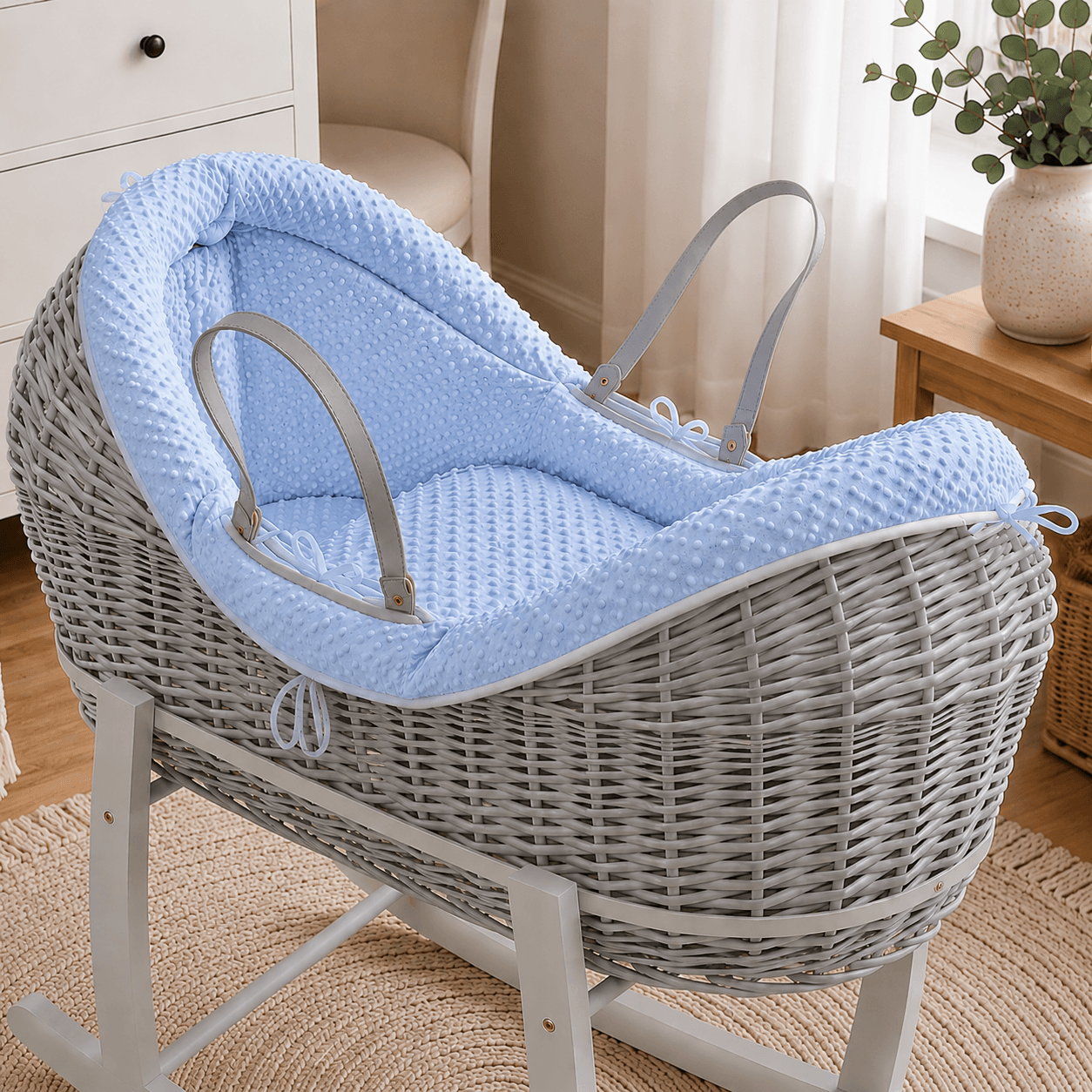 Wicker Deluxe Pod Baby Moses Basket With Stand