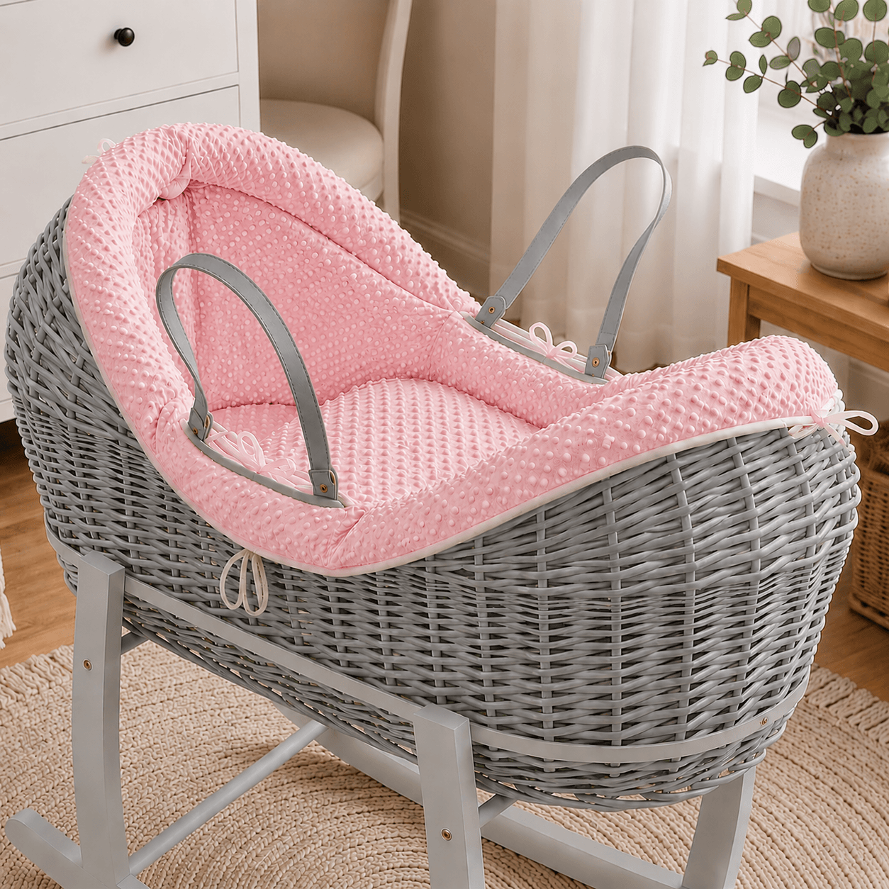 Wicker Deluxe Pod Baby Moses Basket With Stand